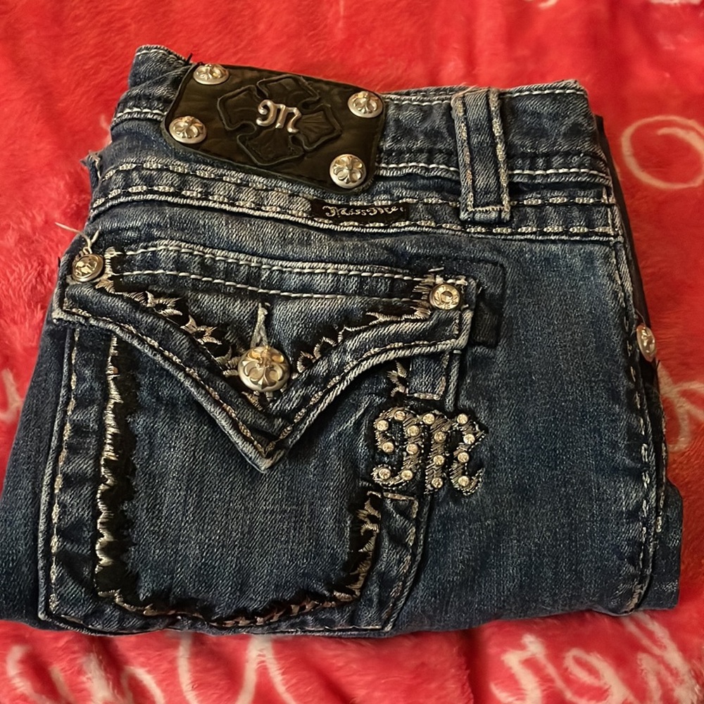 Jeans - Picture 10 of 10